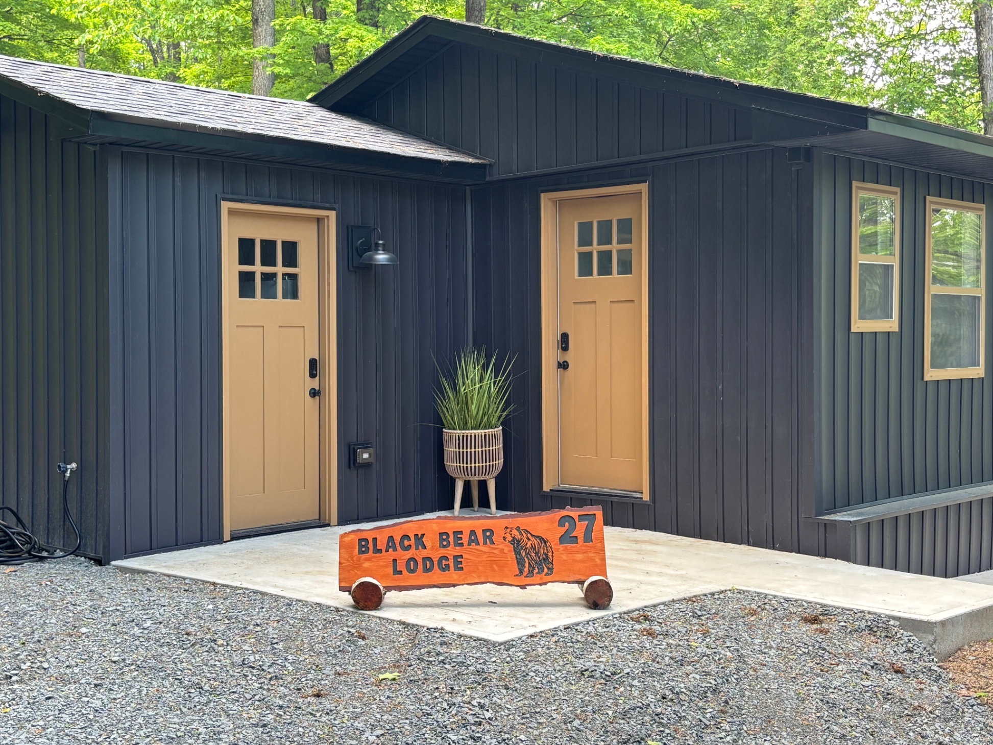 cottage-with-lake-views/