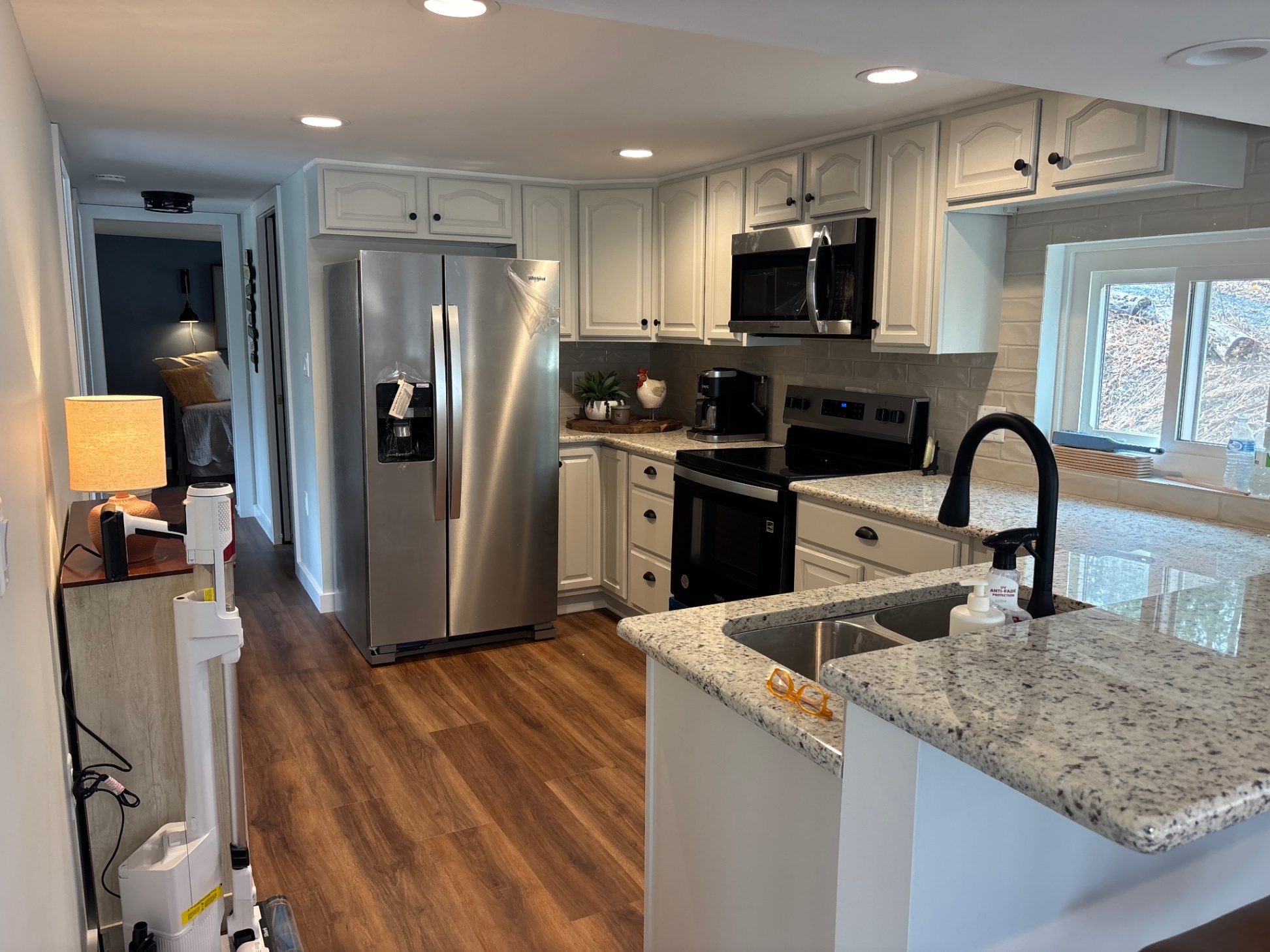 cottage-with-lake-views/