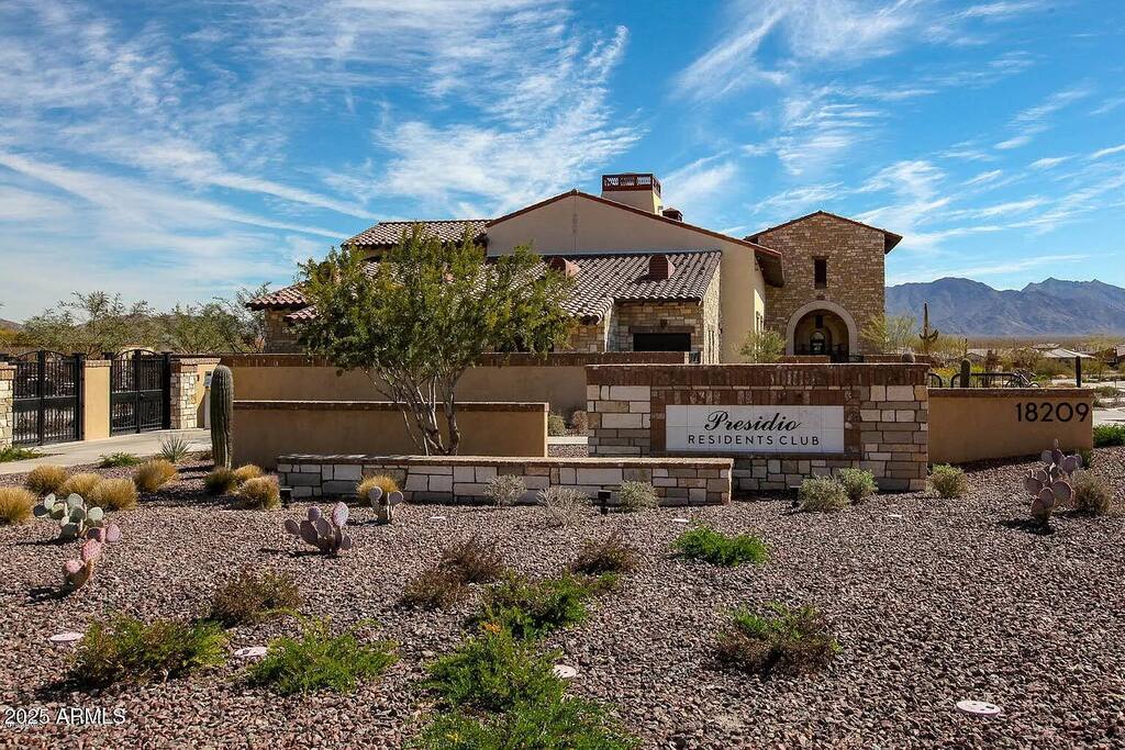Presidio Club has an amazing Mexican restaurant open to the public. 