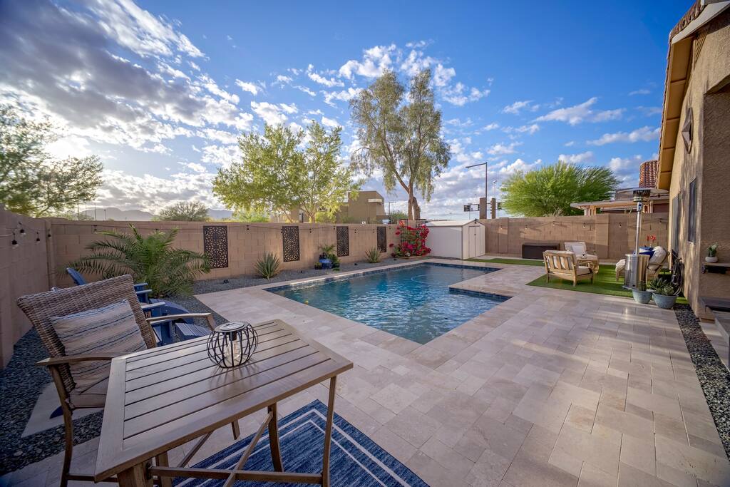 This private oasis is the perfect place to relax, enjoy the sun, and soak up some Arizona sunshine.