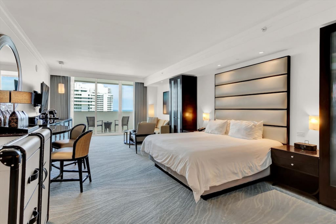 New Listing - Fontainebleau Sorrento Junior Suite
