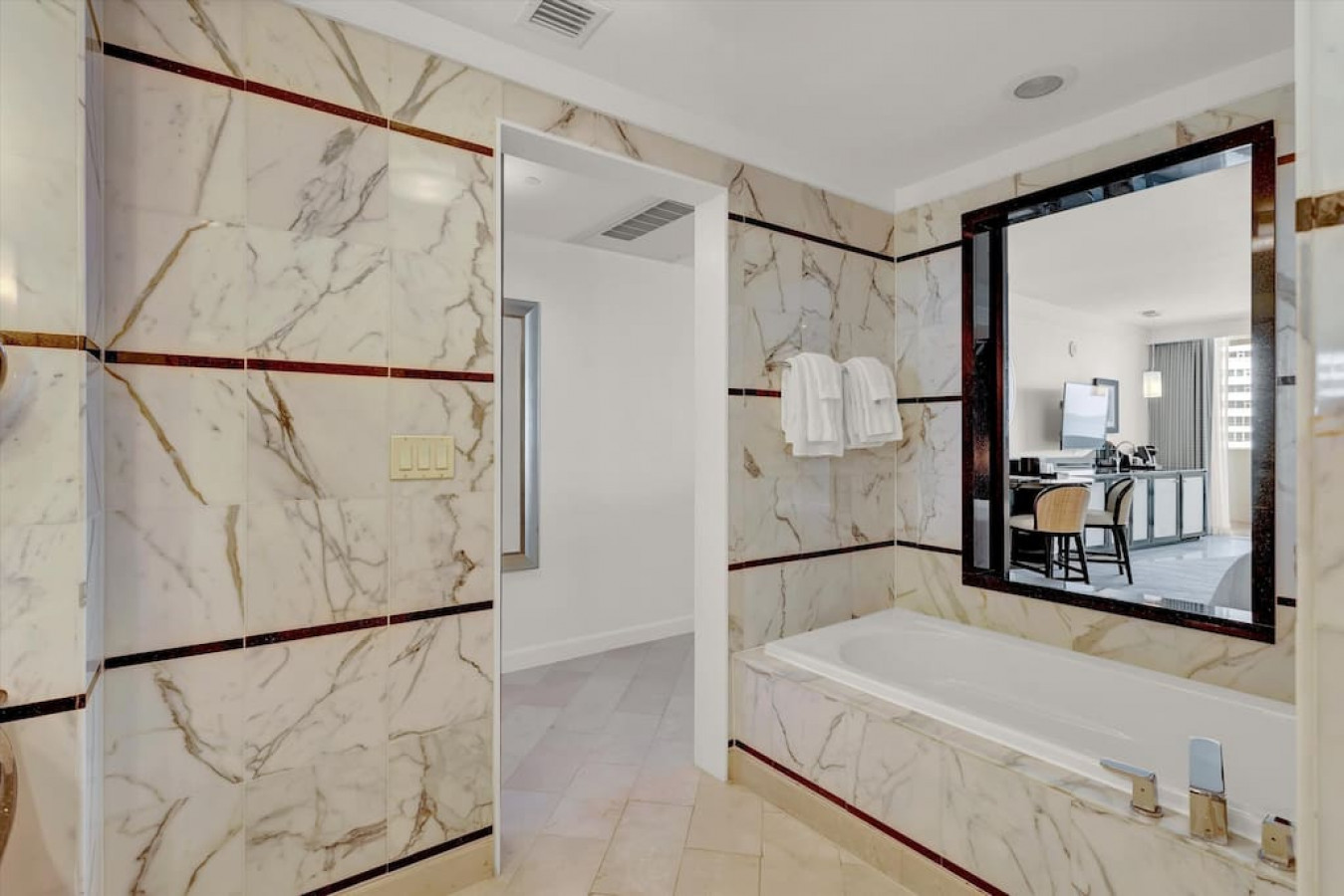 New Listing - Fontainebleau Sorrento Junior Suite