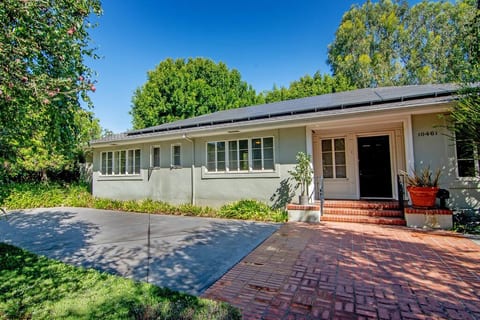 Holmby Hills 6BR Estate w/ Pool