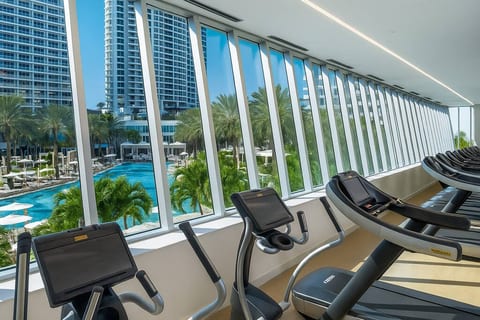 FontaineBleau Suite | Ocean view | Renovated Unit