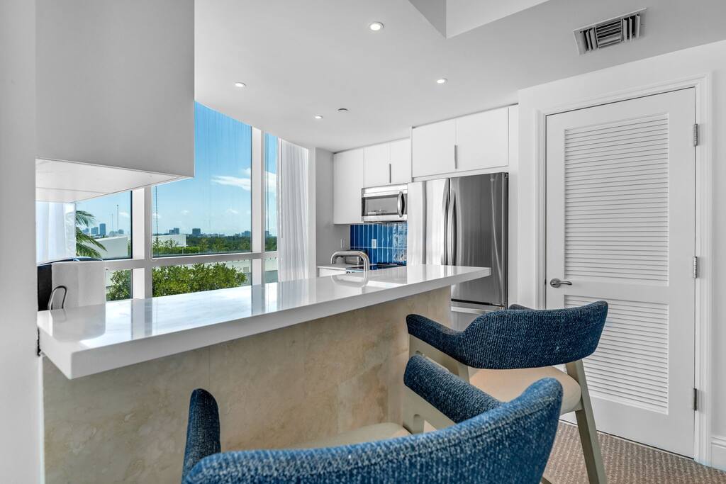 FontaineBleau Suite | Street & Partial Ocean view