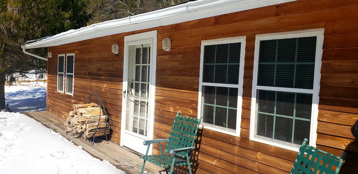 peaceful-catskill-mountain-getaway/