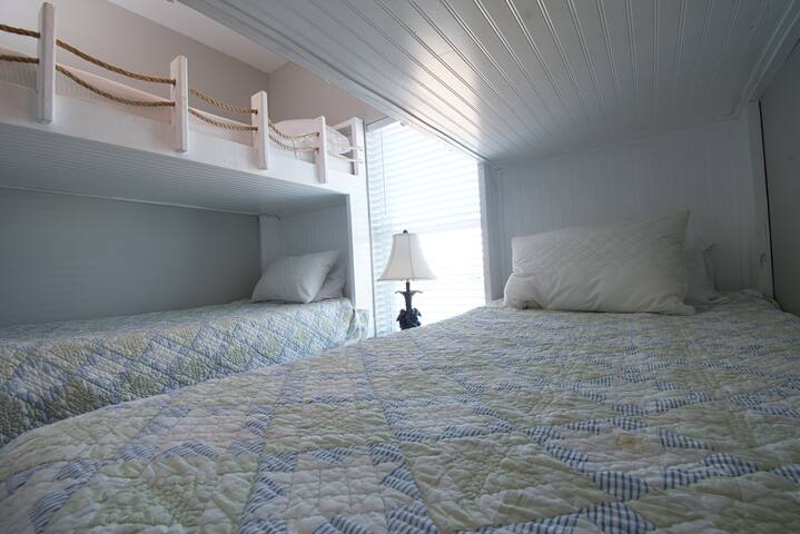 Beautiful home with Beach, Ocean, & Lake Views - Panama City Beach Beautiful home with Beach, Ocean, & Lake Views - Panama City Beach