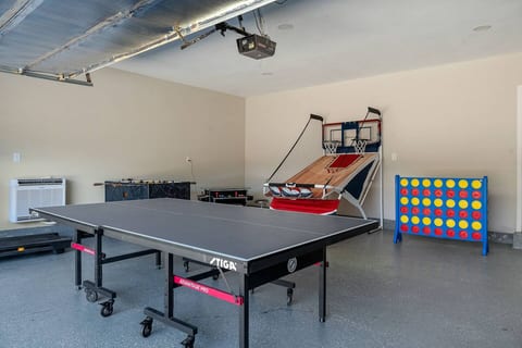 Play & Stay | Dallas Home w/ Gym + Gameroom + WiFi