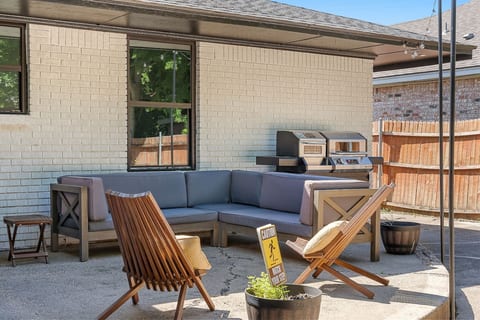 Play & Stay | Dallas Home w/ Gym + Gameroom + WiFi