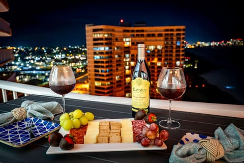 Twilight Splendor on Marco Island: Enjoy the City Lights with Fine Cheese and Wine