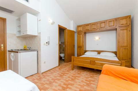 Apartments and Rooms Roso - Unit 377303-13
