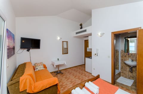 Apartments and Rooms Roso - Unit 377307-13