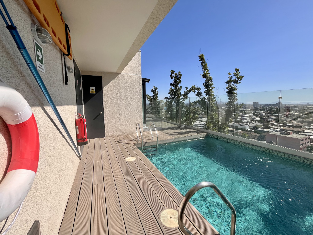 X Urbano Artístico Santa Elvira | Laundry Parking - Pucón