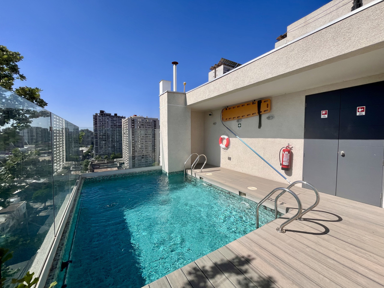 X Urbano Artístico Santa Elvira | Laundry Parking - Pucón