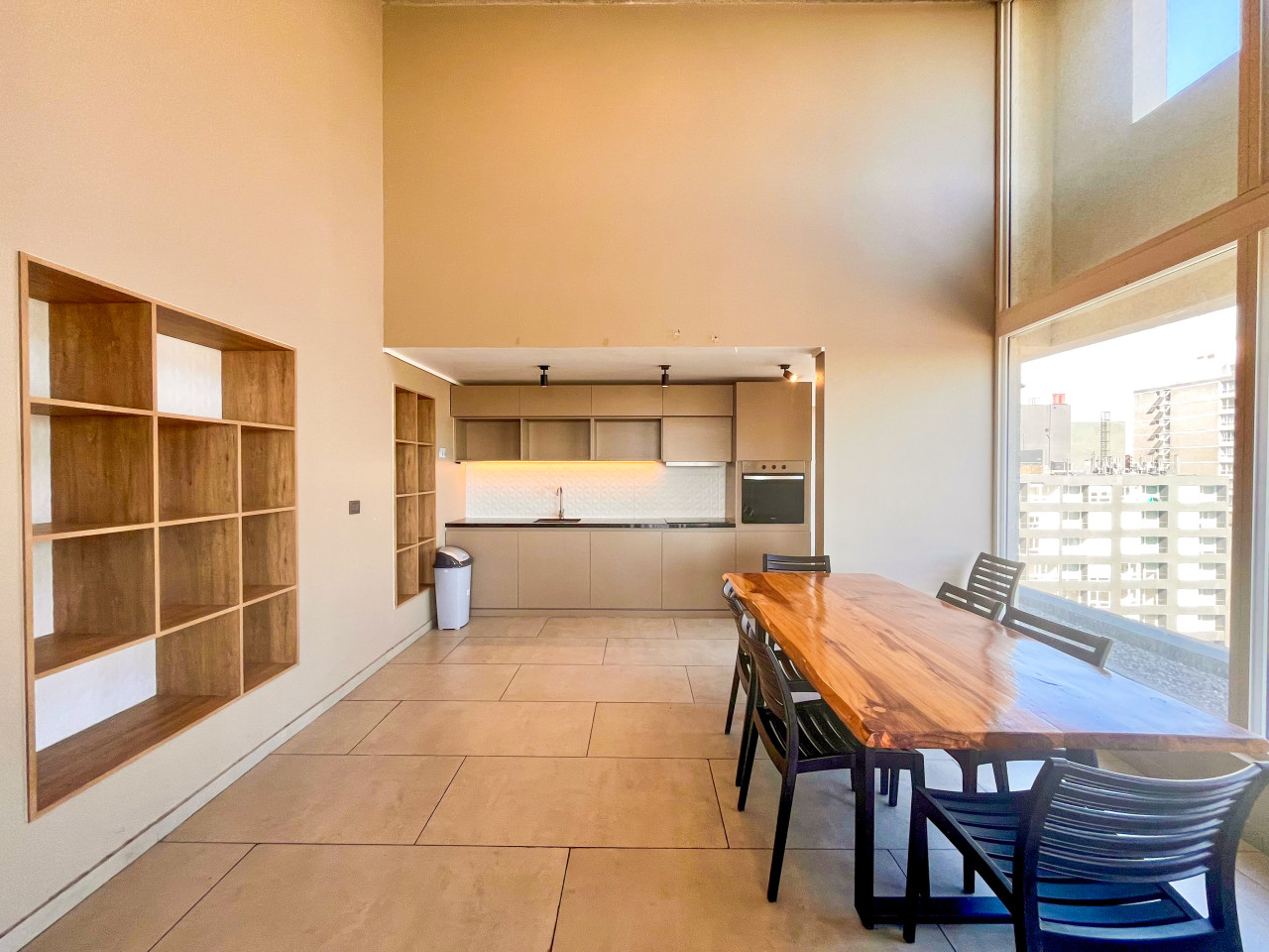 X Urbano Artístico Santa Elvira | Laundry Parking - Pucón