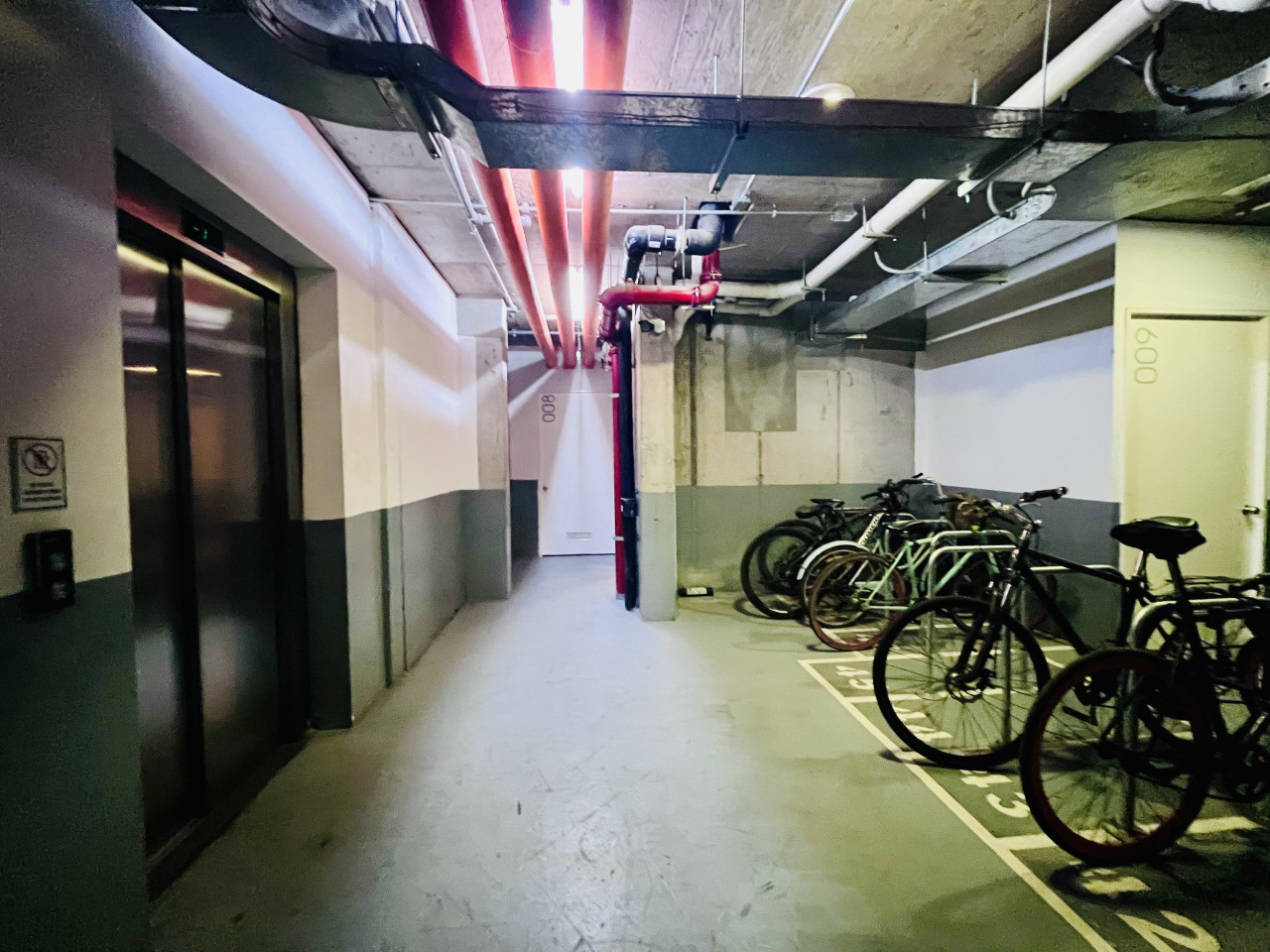 X Urbano Artístico Santa Elvira | Laundry Parking - Pucón