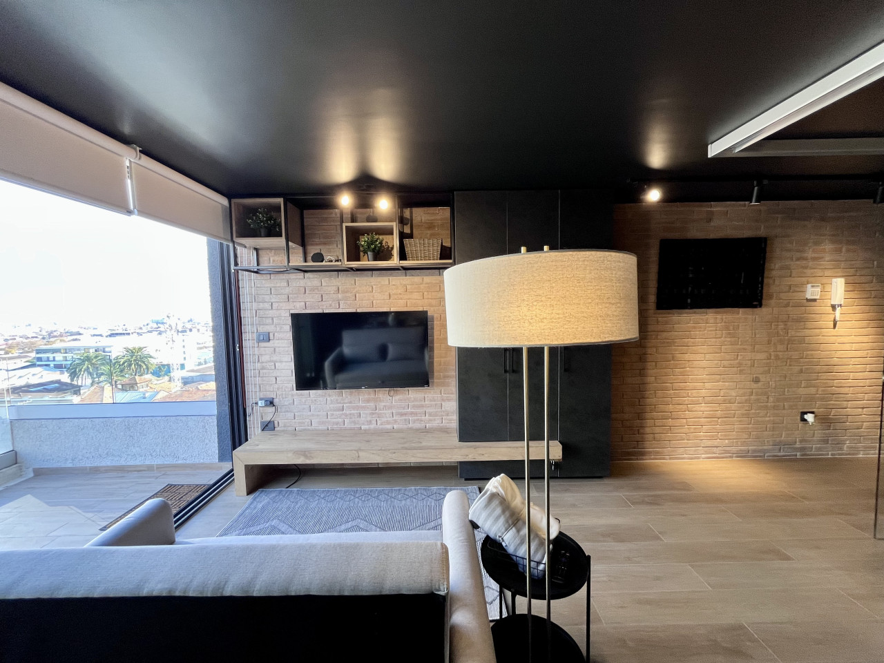 X Urbano Artístico Santa Elvira | Laundry Parking - Pucón