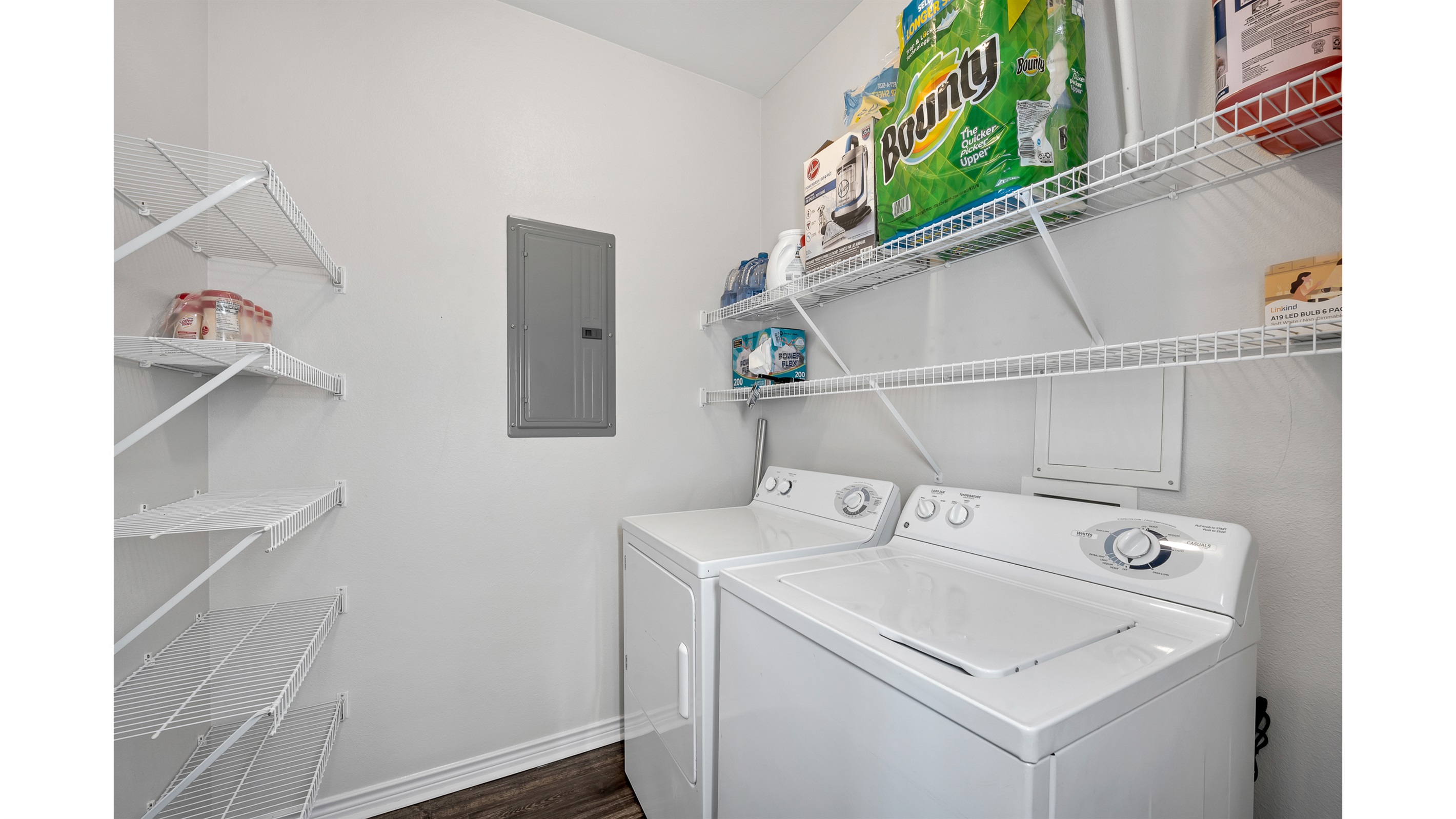 Cozy 1BD Near Walmart HQ | Long Stay Discounts R1