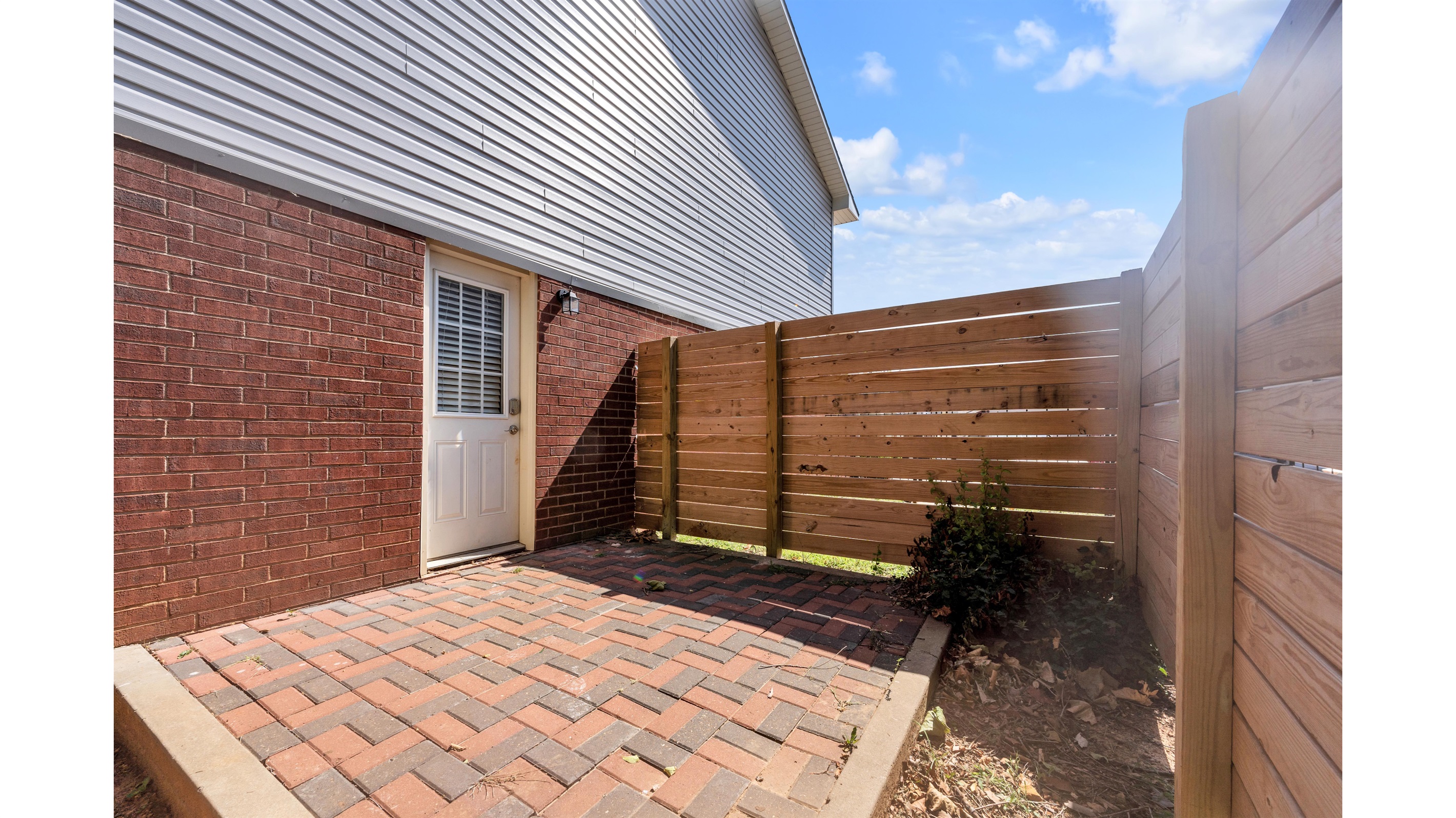 Cozy 2BD Near Walmart HQ | Long Stay Discounts