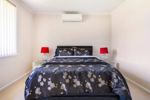 Sydney Blue Mountain Retreat