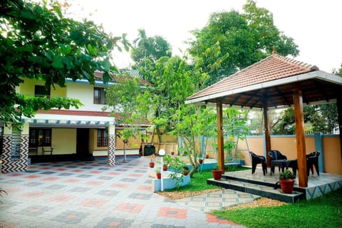 Alleppey Haven Homestay  Entire Ground floor