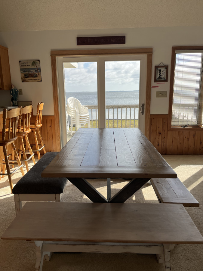 Point Harbor Haven: Enjoy a peaceful getaway with stunning coastal home with direct access to Currituck Sound for kayaking and fishing