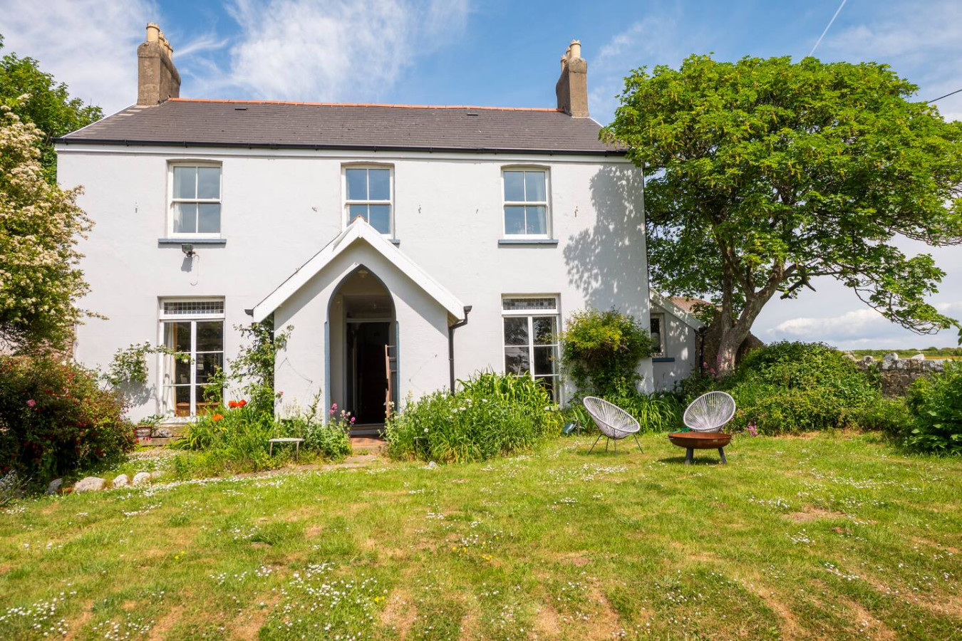 Boho Family Escape near Dunraven Bay with Sea View