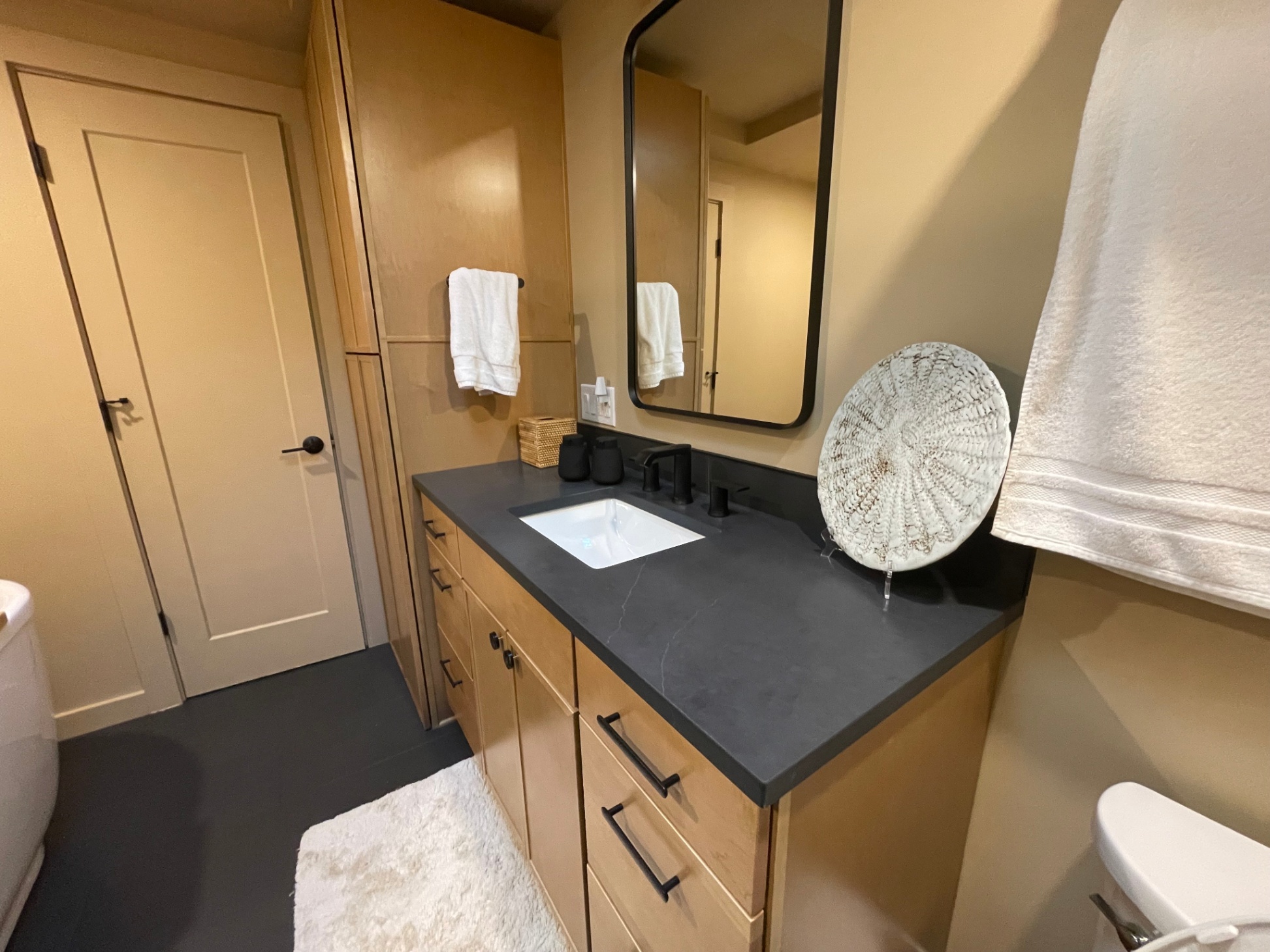 luxurious-garden-retreat/