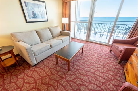 Direct Oceanfront! Beautifully Decorated!