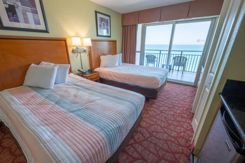 Direct Oceanfront, 2 Beds in Bedroom