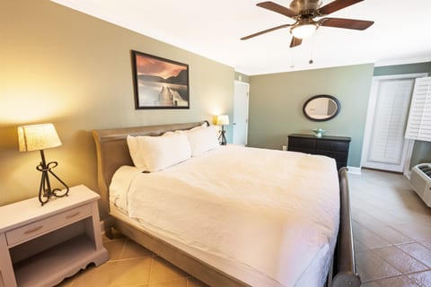 Stunning Bedroom ✨ Beautifully Decorated 🛏️💫