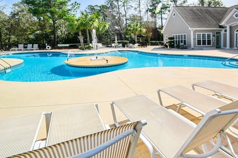 Amazing Pool