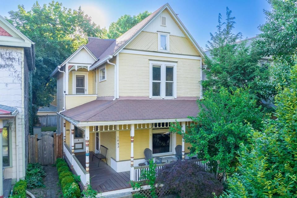 The Yellow Porch House - Columbus