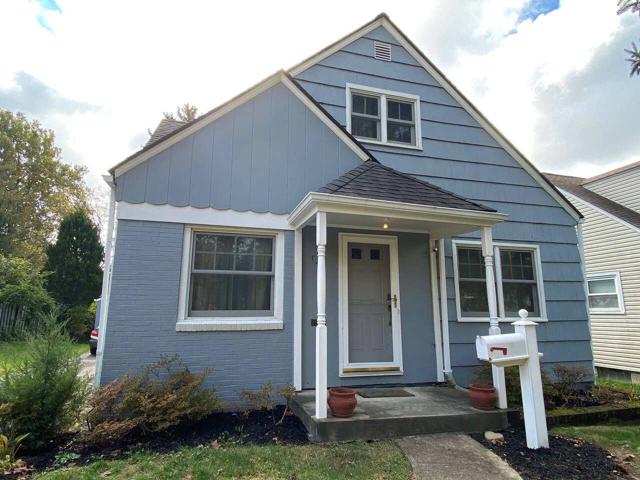Clintonville Charmer