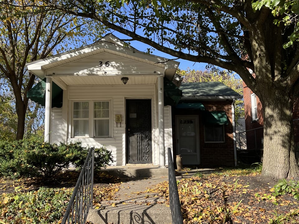 Hudson Cottage | Fast WiFi! - Columbus