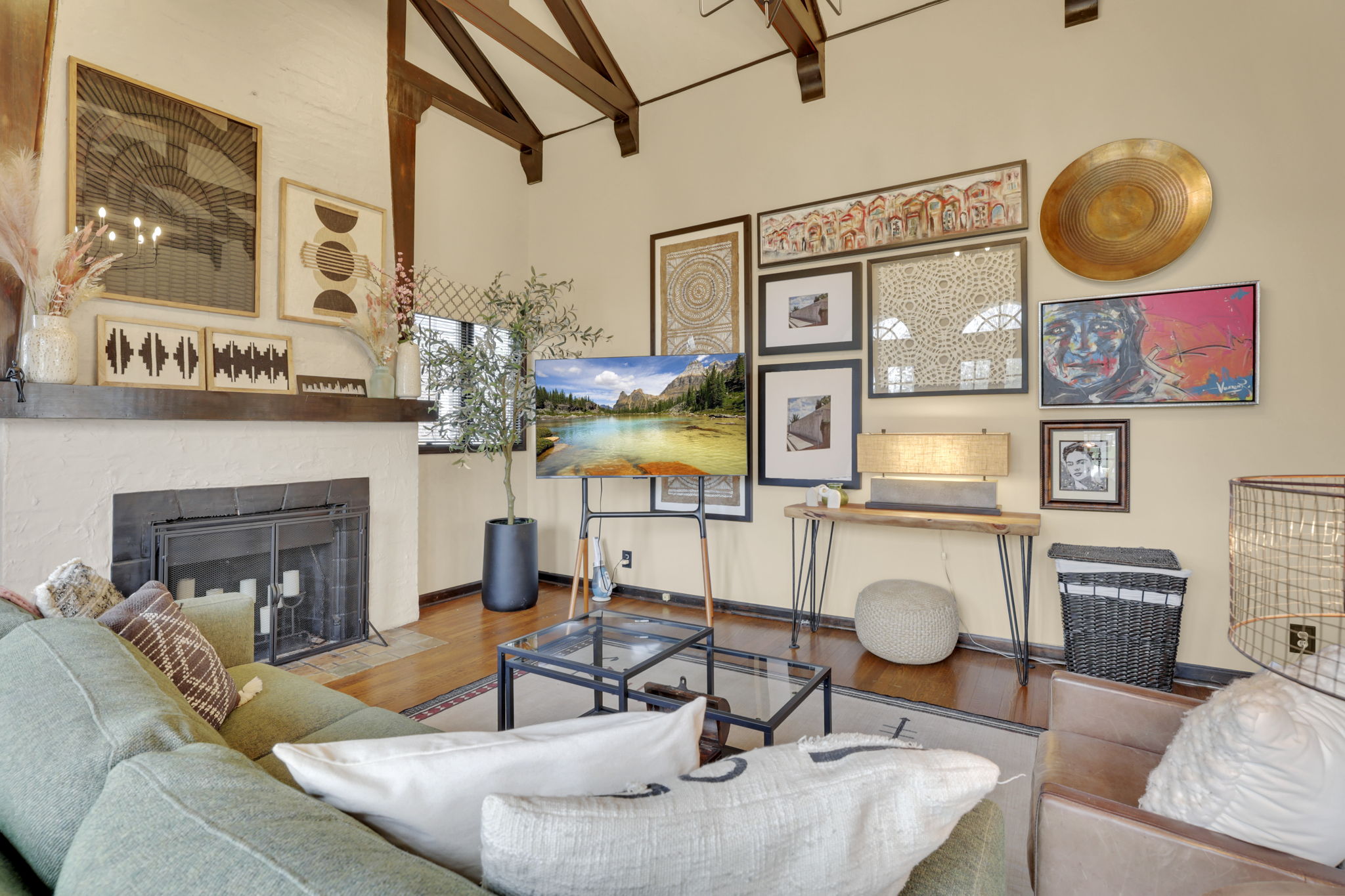The Clintonville Casita | Walkable & Inspiring