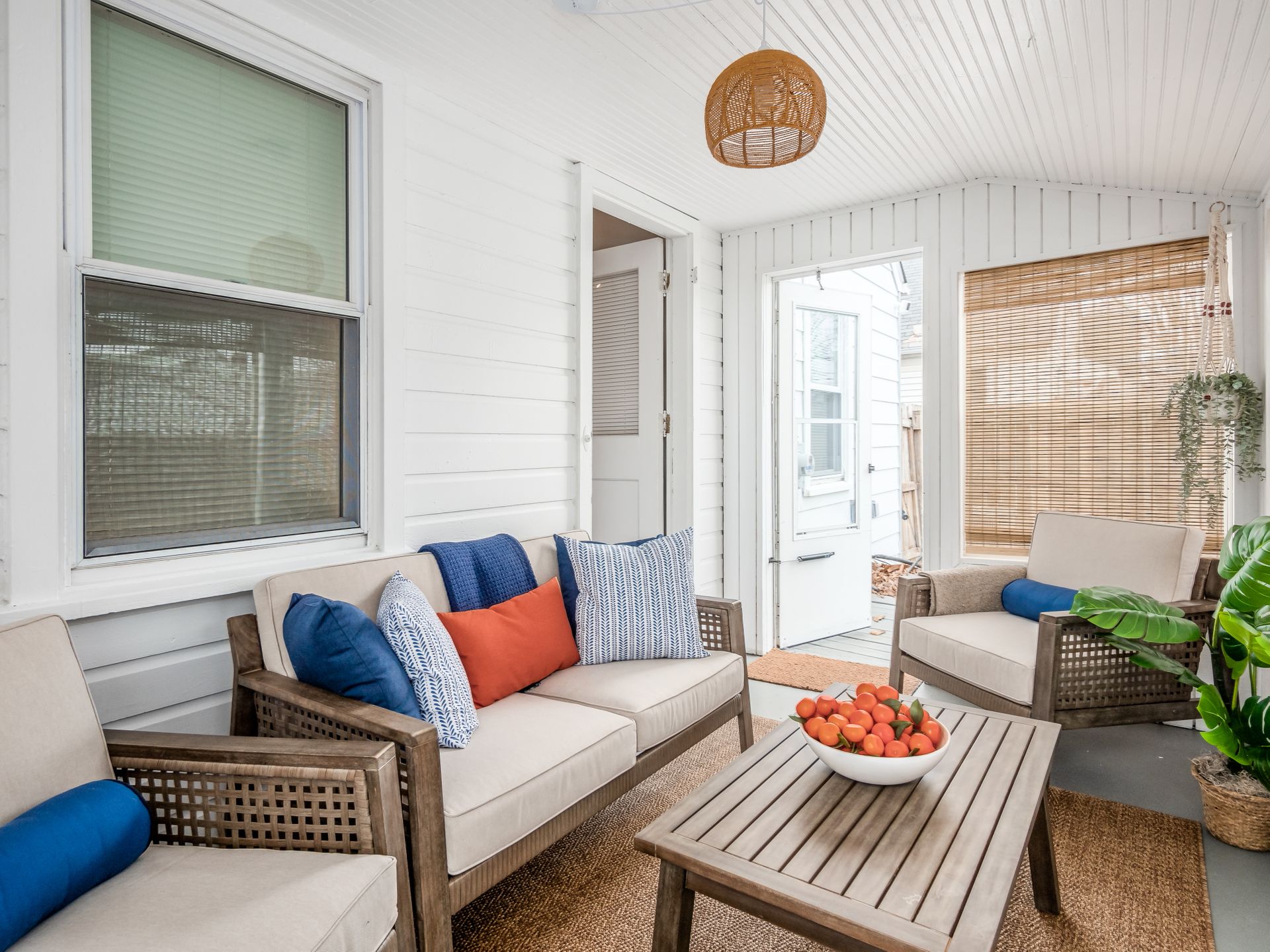 The Columbus Cape Cod Cottage | 1st Floor Beds!