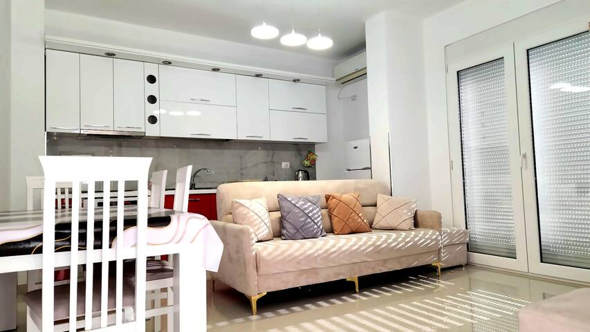 feel-at-home-2br-10-min-from-city-center/