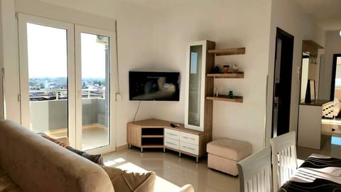 The Livingroom photo .1