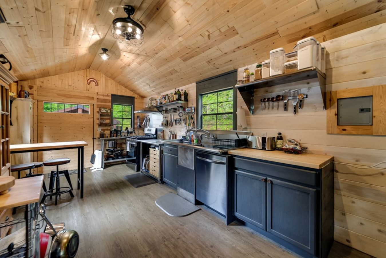 cabin-2-plus-glamping-tent-combo/