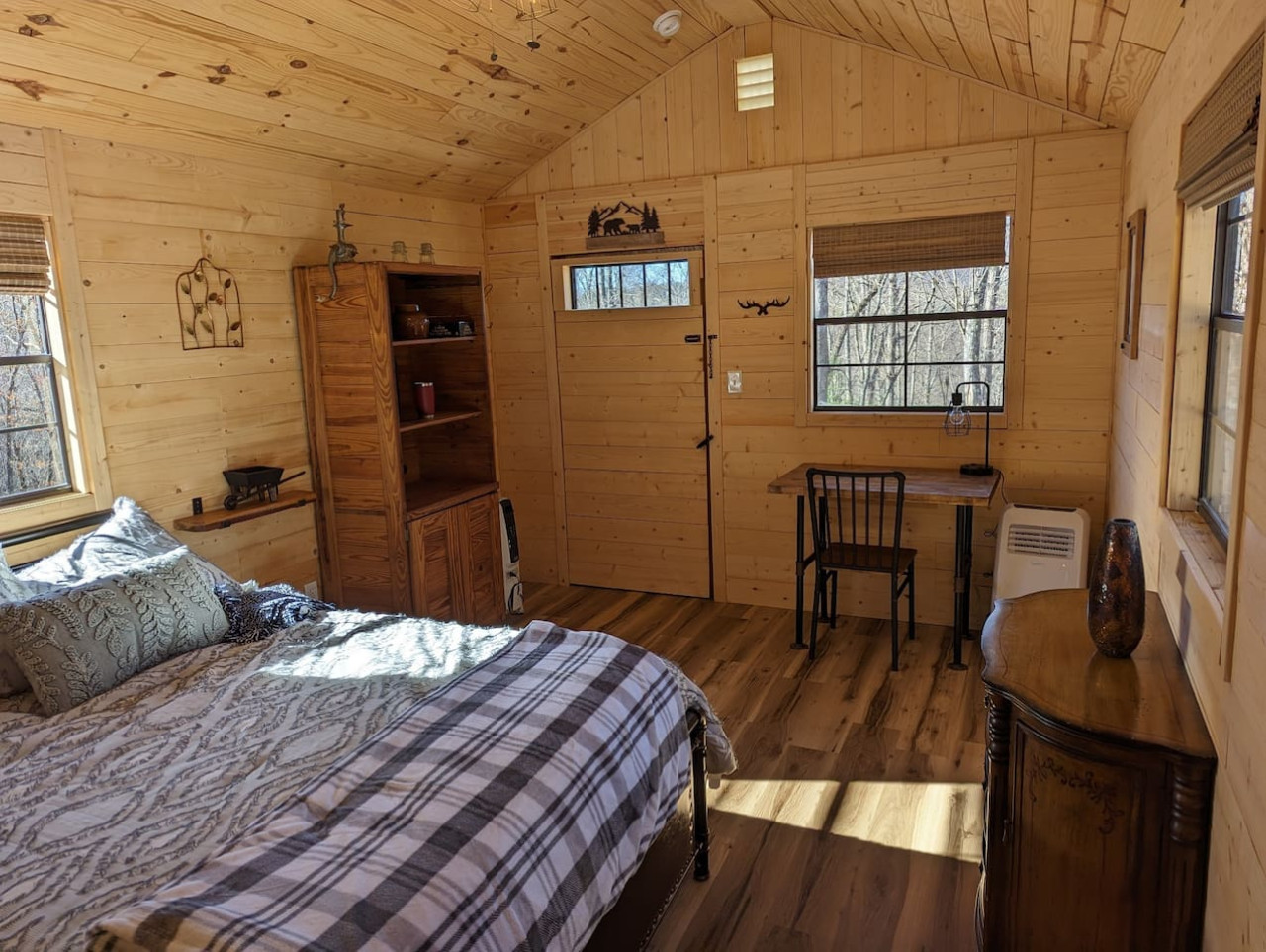 cabin-2-plus-glamping-tent-combo/