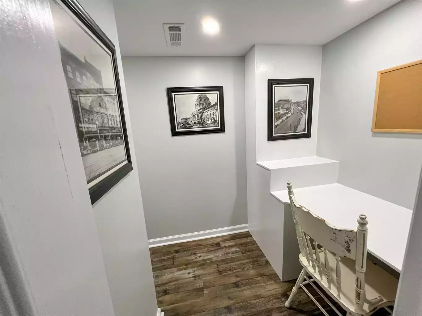 Private office. Solid wood doors for extra quiet. Private office. Solid wood doors for extra quiet. - Waterside - Heathsville