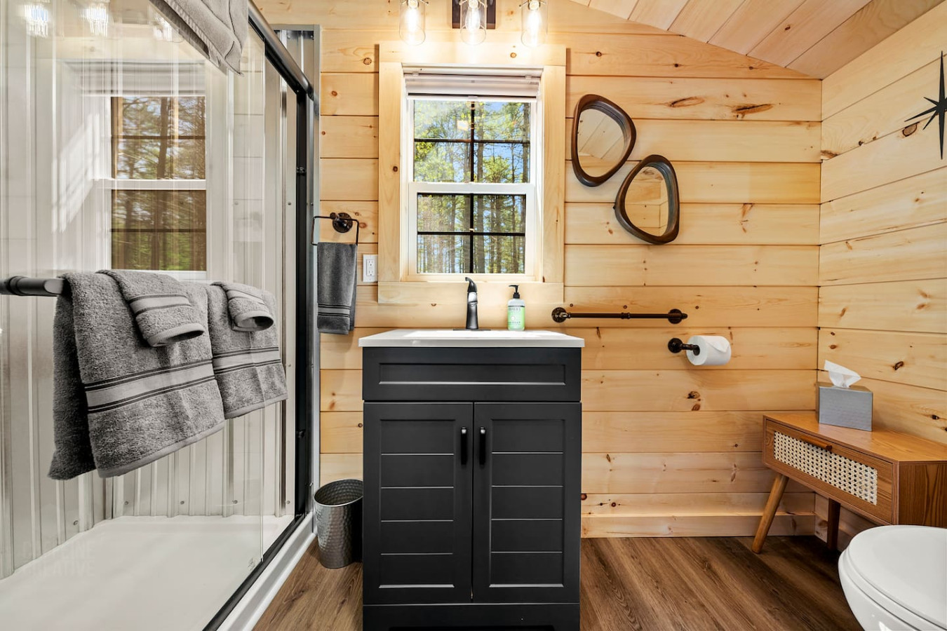 Modern Forest Cabin with Private Hot Tub & Fire Pit