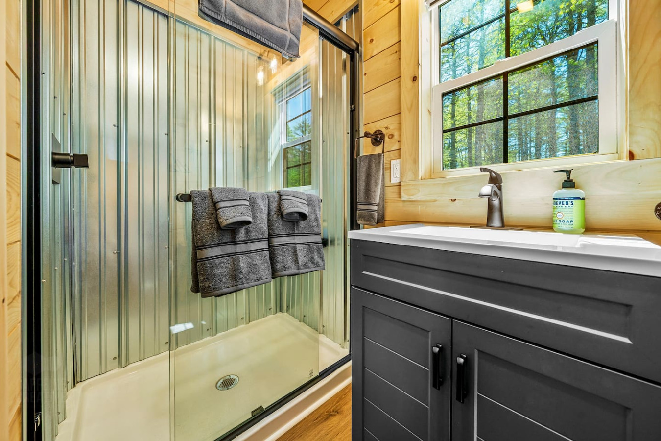 Modern Forest Cabin with Private Hot Tub & Fire Pit