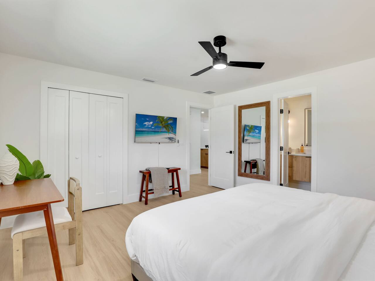 villa-palmera-by-downtown-and-beach/