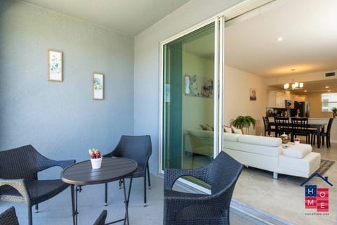 Unwind with the private balcony view -Near Disney!
