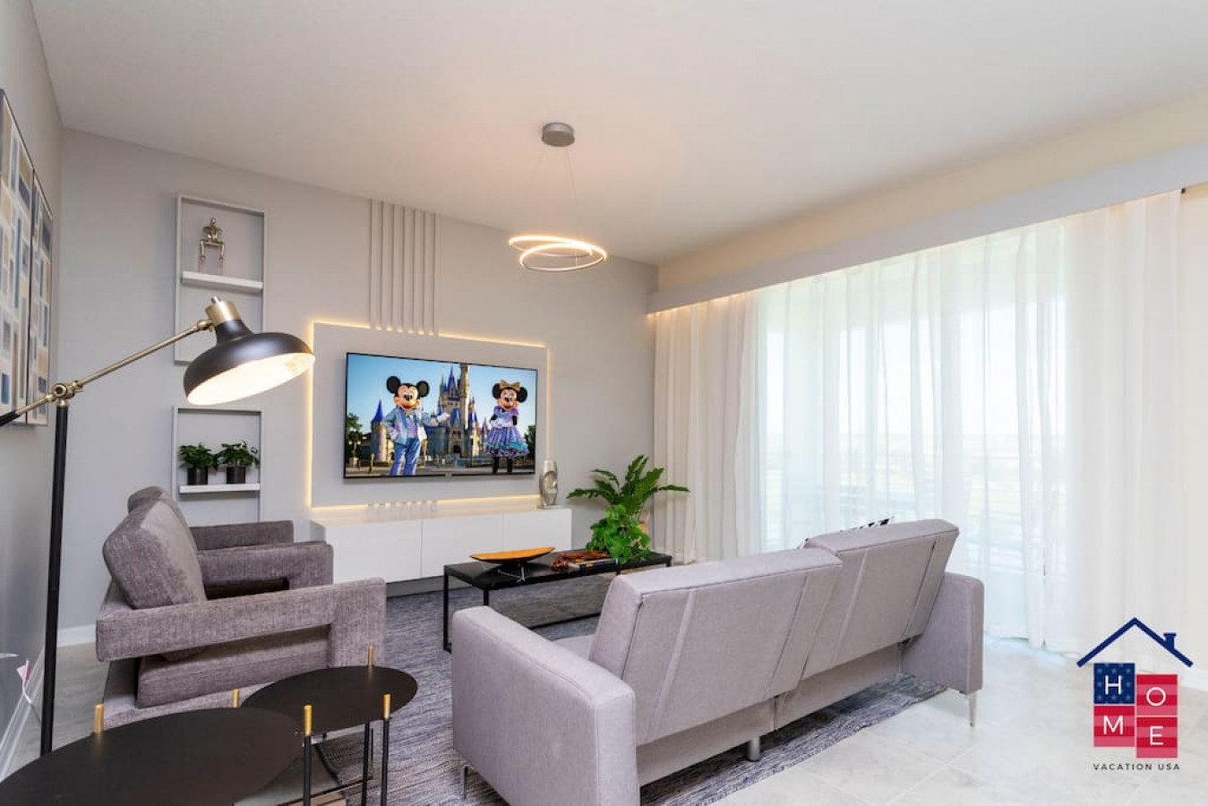 modern-oasis-condo-relaxing-view-or-near-disney/