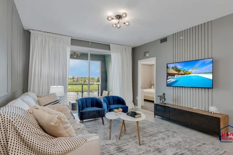 Beautiful Condo  - Resort 10 Minutes from Disney