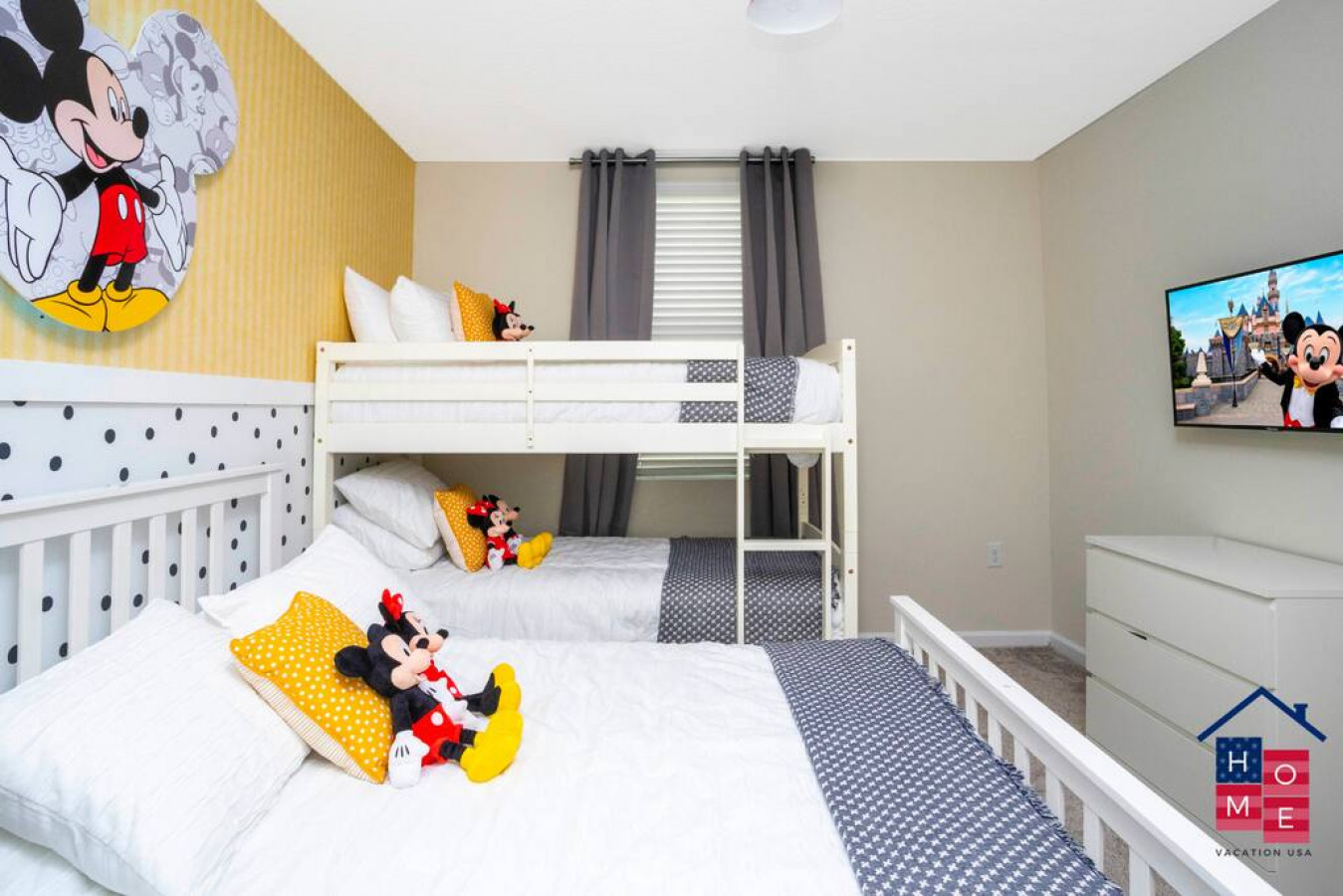 Resort Condo in Orlando: Cozy Retreat with Lazy River & Kids' Water Park Near Disney - Four Corners