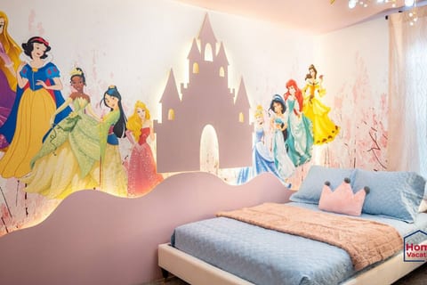 Paradise House - Thematic Rooms & Private Pool